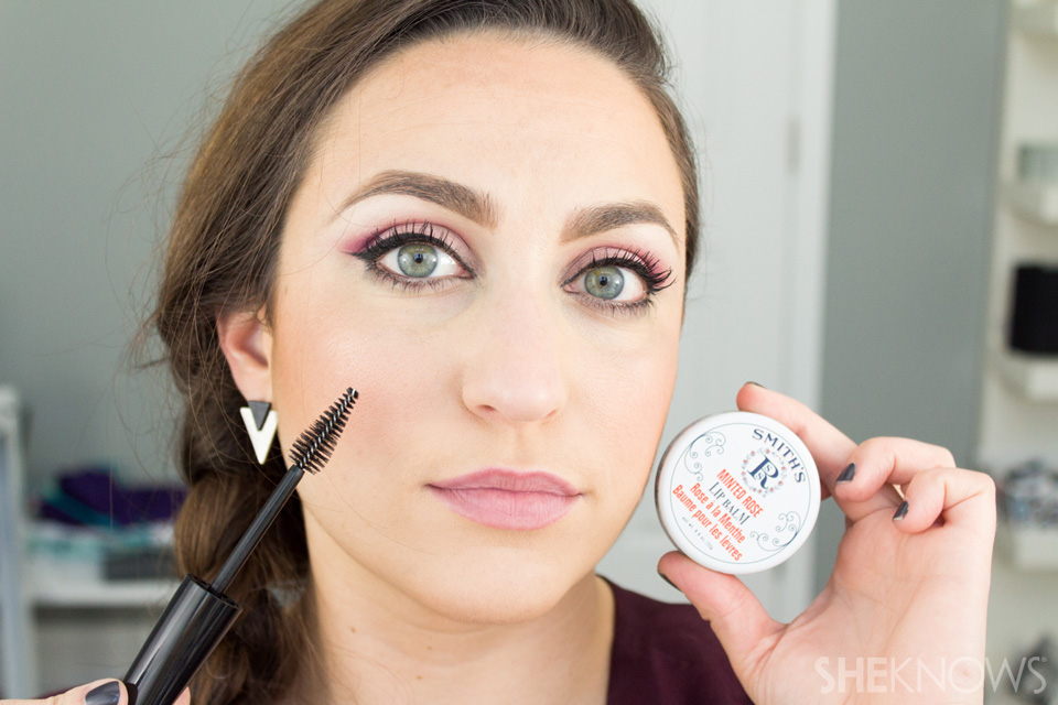 6 Genius uses for your mascara brush Mogul