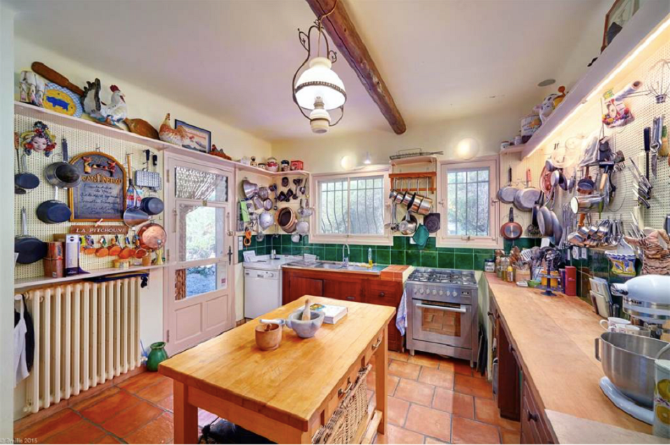 10 Things we're totally coveting about Julia Child's French kitchen