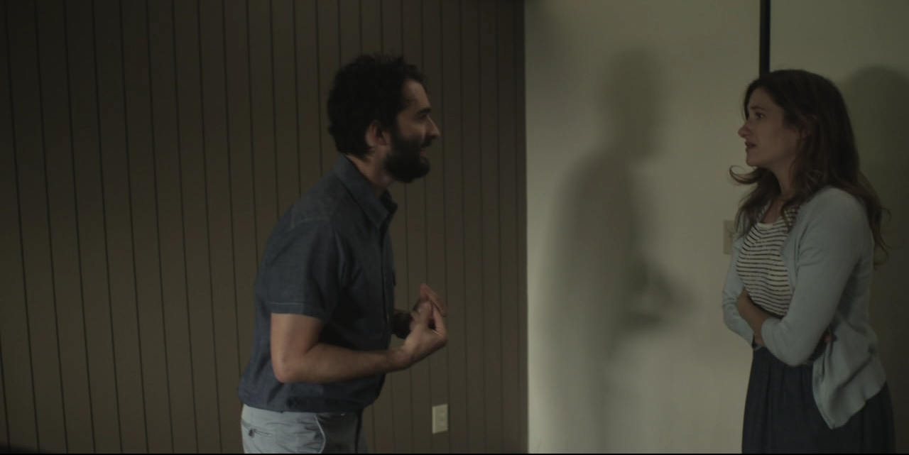 Transparent S2_Josh and Raquel fight