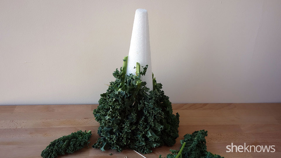 Edible Christmas tree with shrimp 5