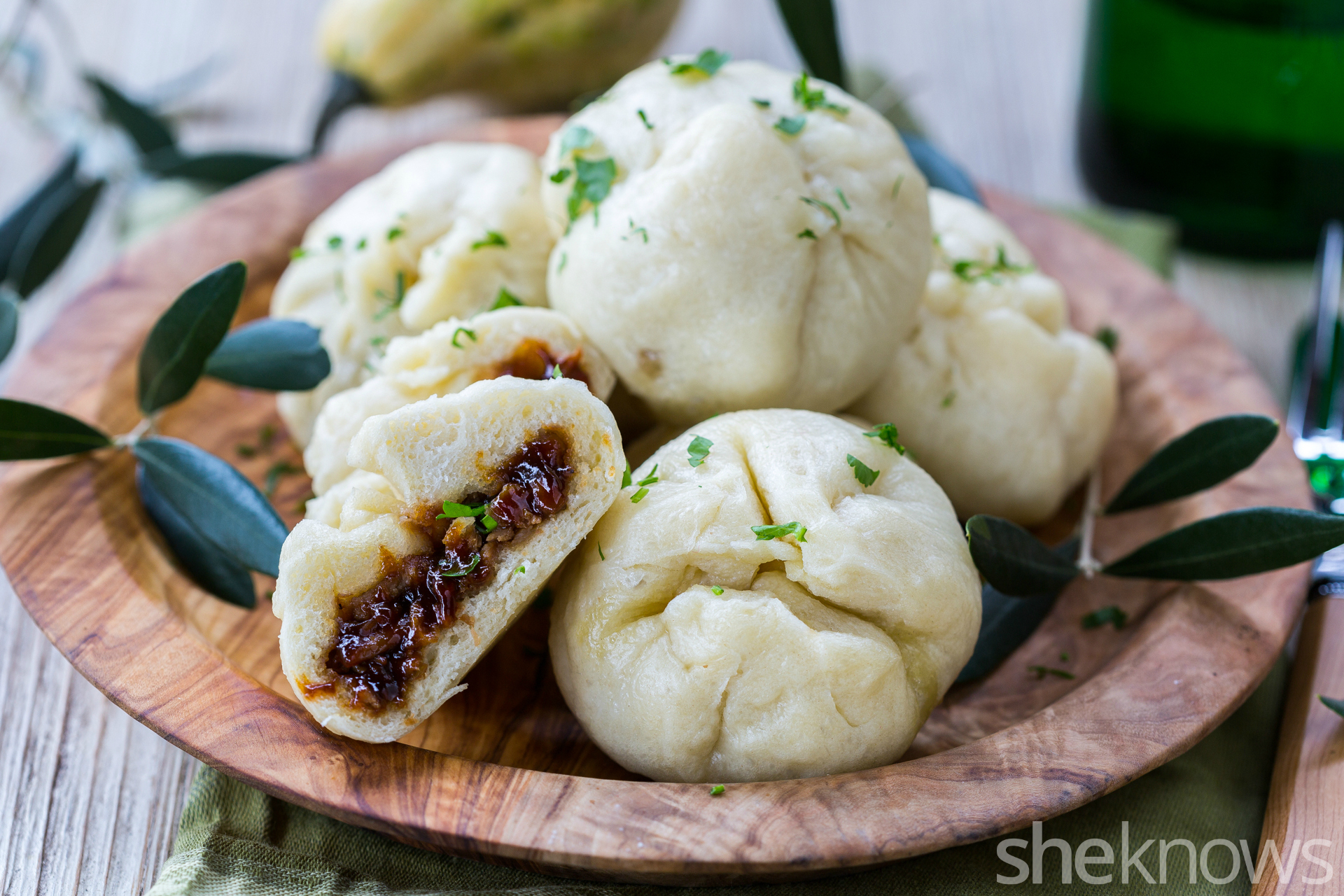 How to make steamed pork buns (siopao) at home