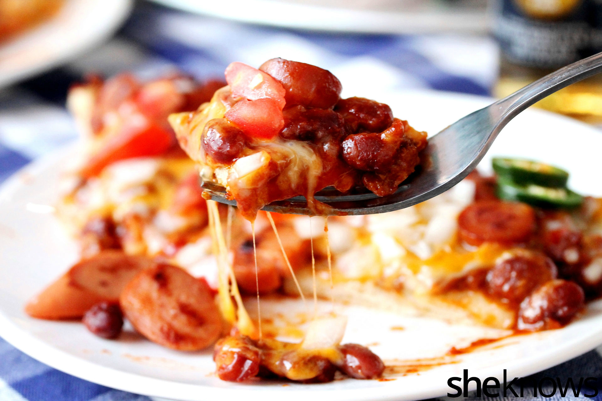 Cheesy chili dog pizza — the indecisive snack lover's dream
