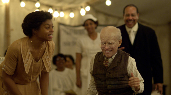 Queenie and Brad Pitt's Benjamin Button through David Fincher's eyes