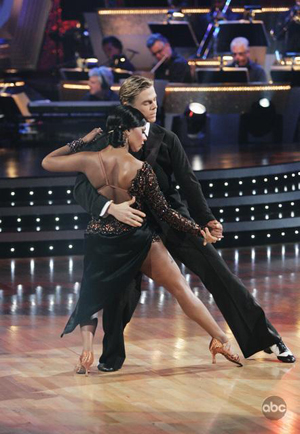 Kim and Derek dazzle