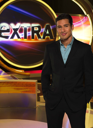 Mario Lopez on his Extra set