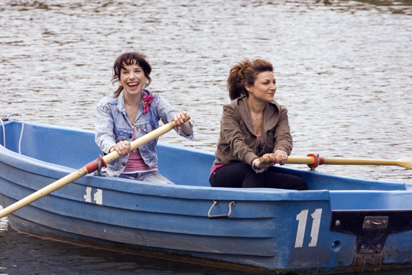 Poppy goes for a cruise with her BFF