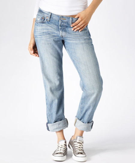 Levi's boyfriend jeans