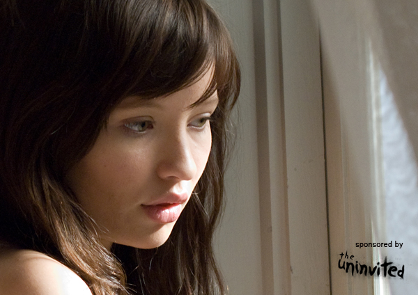 Emily Browning How Old Was She In Uninvited 118