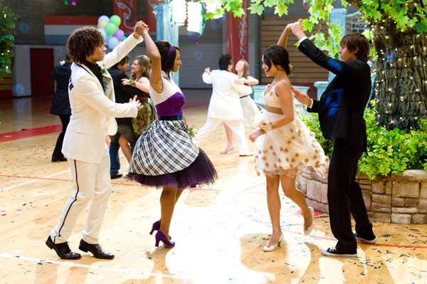 Graduation isn't the only HSM3 activity...prom!