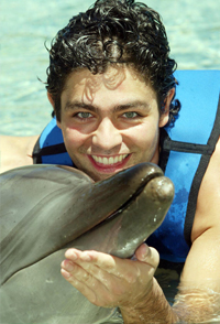 Adrian Grenier