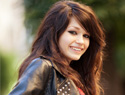 Age-appropriate clothing trends for teens