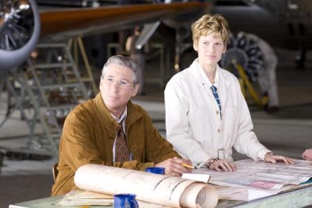 Richard Gere and Hilary Swank in Amelia