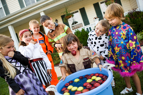 Bobbing for apples