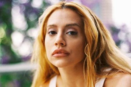 Brittany Murphy in Abandoned