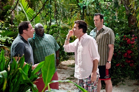 Jason Bateman steals scenes from Vince Vaughn in Couples Retreat