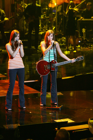 Double your country pleasure on Nashville Star