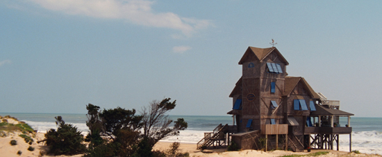 This house is a perfect supporting character!