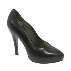 Gucci black pump