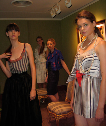 Fashion Week Modesl