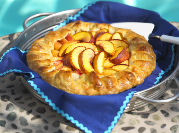 Peach fold up tart