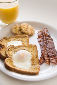 Eggs in Bread