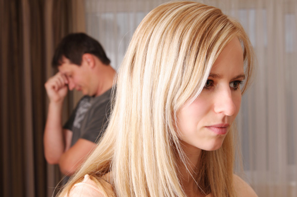 fighting couple break up
