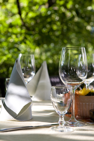 Green Placesetting