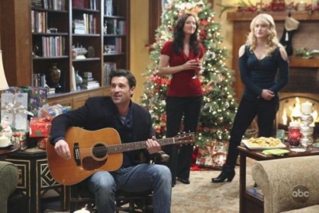 Patrick Dempsey jams on the holiday Grey's Anatomy