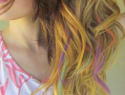 How to chalk blonde hair
