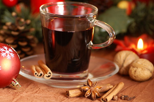 Hot spiced wine