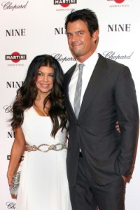 Josh and Fergie at the Nine premiere