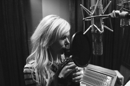 Laura Bell Bundy inside the studio recording Achin and Shakin