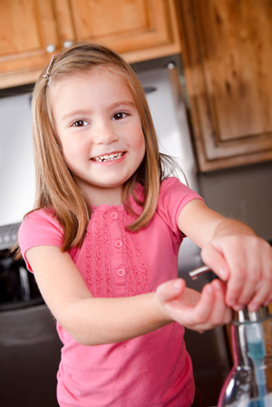 Little Girl washing hands Step 1 Smart soap