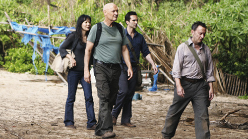 John Locke and Ben Linus take a walk on Lost