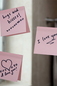 100 Romantic ways to show your love on Valentine's Day