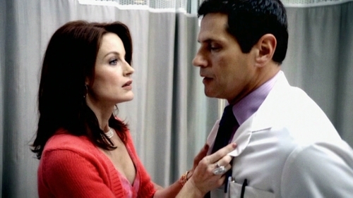 Melrose Place is back and so are a few familiar faces