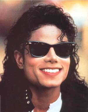 Michael Jackson everything is selling worldwide