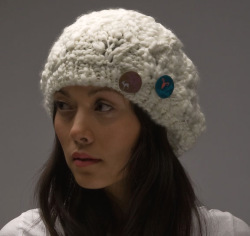 Nobis slouchy beret