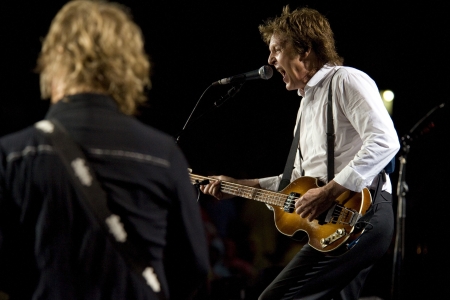 Paul McCartney releases Good Evening New York City, both CDs and DVD