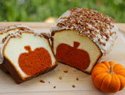 Peekaboo pumpkin pound cake