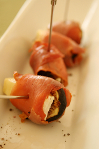 Prosciutto Wrapped Figs