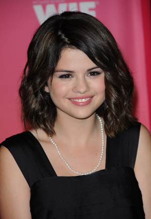 Haircut,selena gomez in