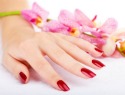 How to remove your Shellac mani at home