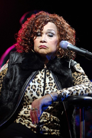Etta James is not happy with Beyonce
