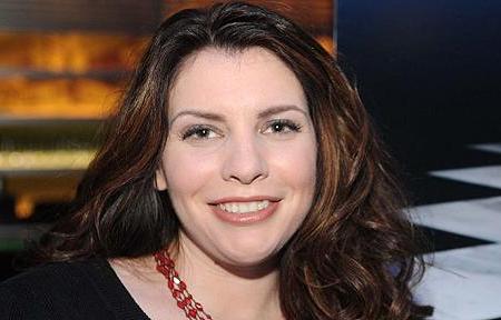 Twilight Saga author Stephenie Meyer appears on Oprah on Friday