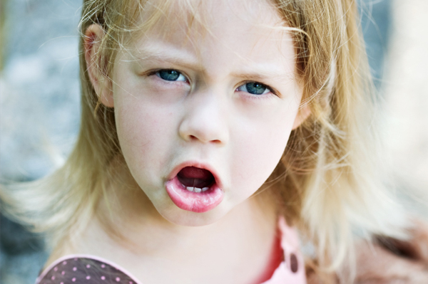 7 Tips to stop temper tantrums in public