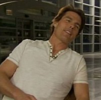 Tom Cruise squirms