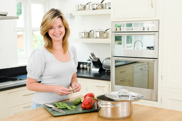 Woman preparing quick dinner