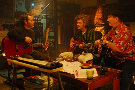 Matthew Broderick stikes a chord in Wonderful World