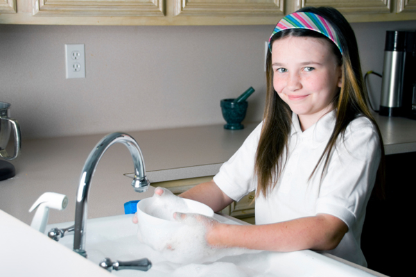 young-girl-washing-dishes.jpg